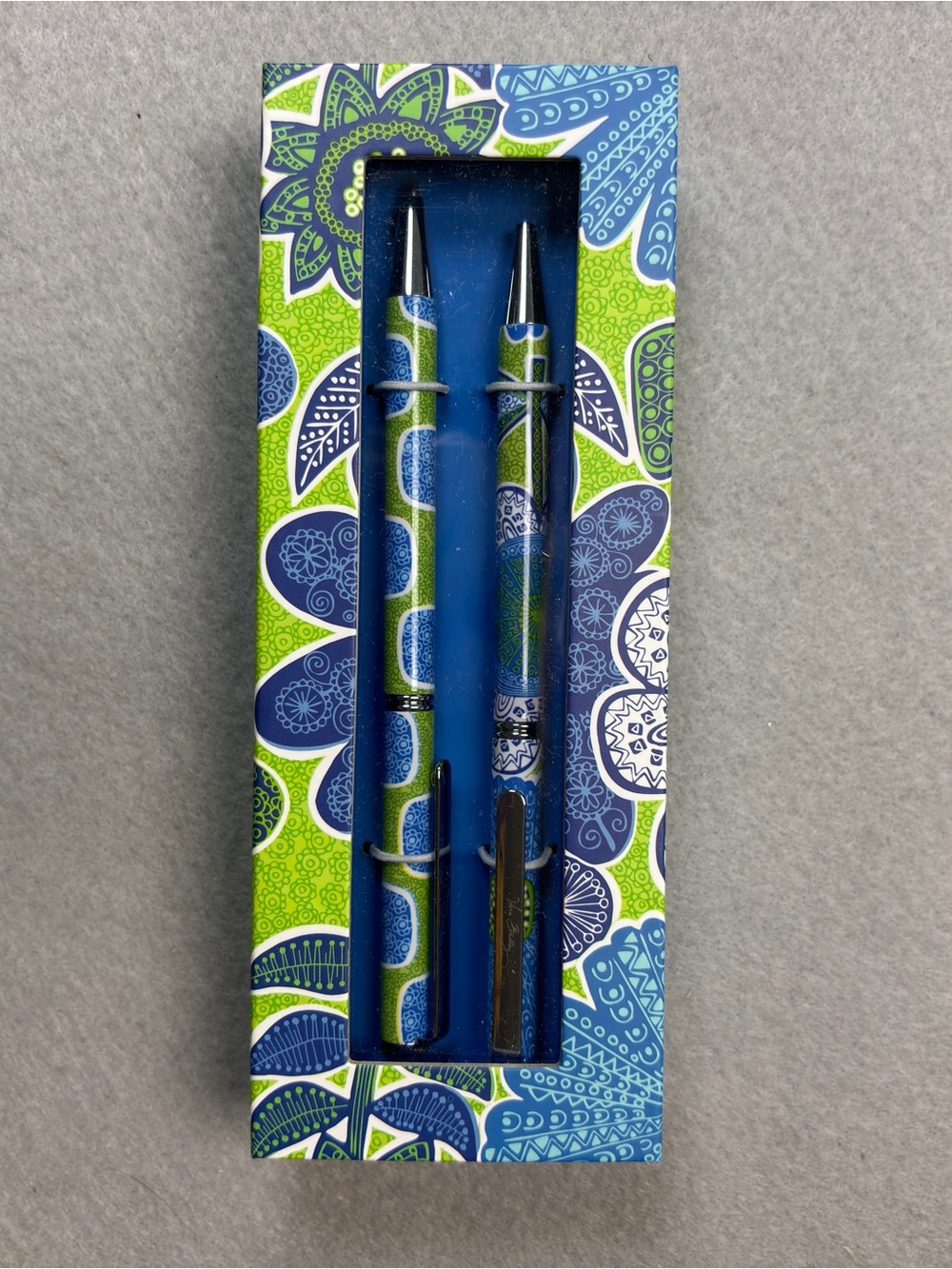 VERA BRADLEY Ball Point Ink Pen & Mechanical Pencil DOODLE DAISY New in box